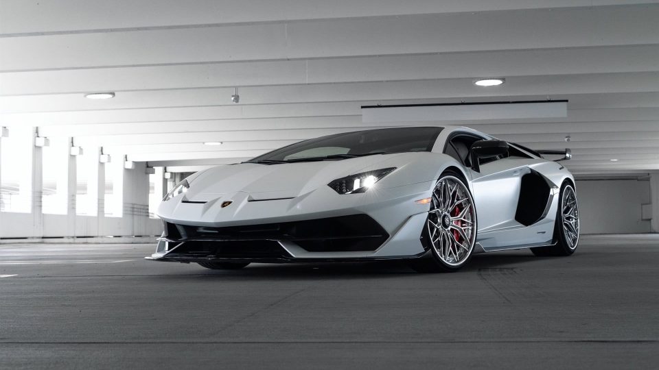 AL13 R80 | Lamborghini Aventador SVJ