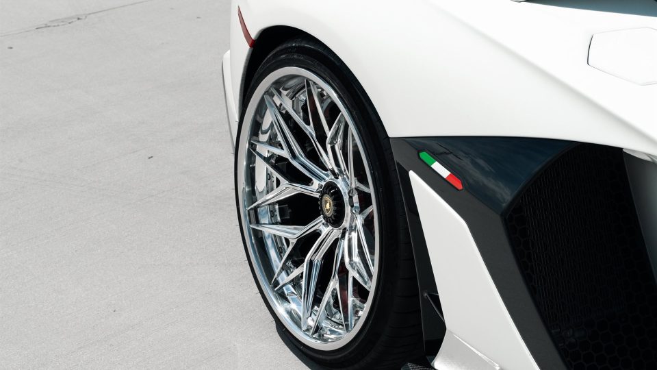 AL13 R80 | Lamborghini Aventador SVJ