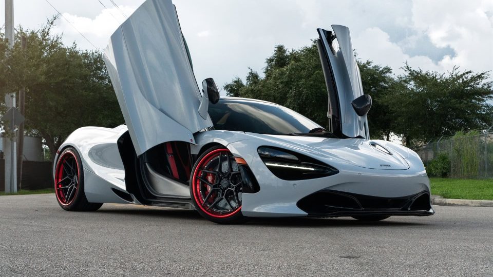 AL13 D002 | McLaren 720S