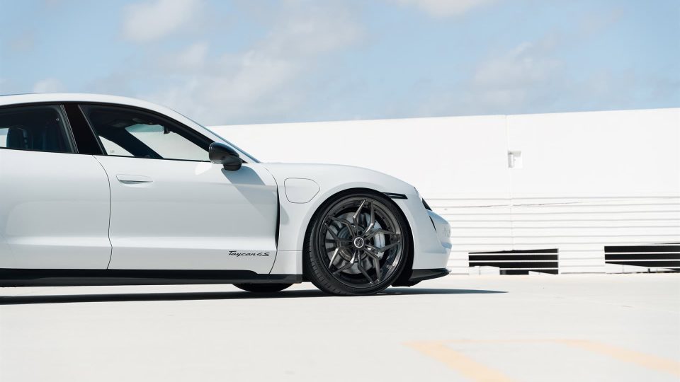AL13 R70 Duoblock | Porsche Taycan 4S