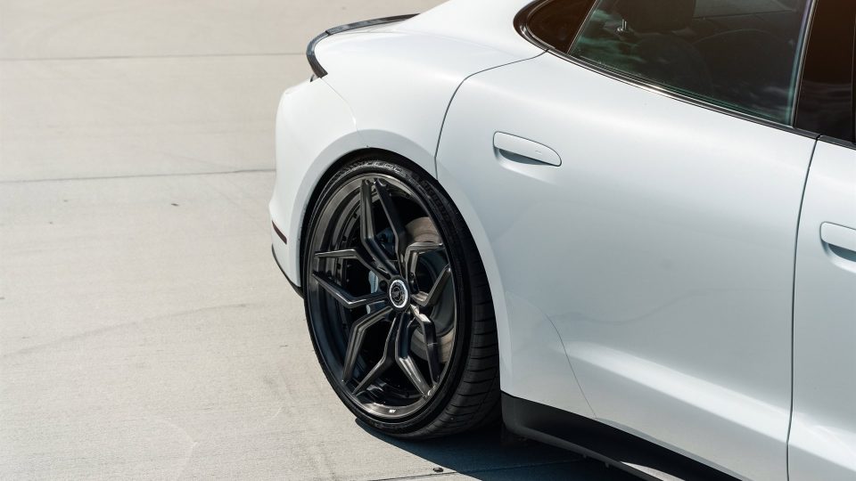 AL13 R70 Duoblock | Porsche Taycan 4S