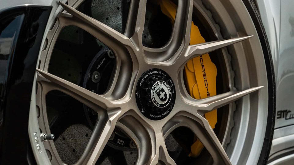 TECHART 992 Turbo S | GT Silver | on HRE S101SC | Satin White Gold