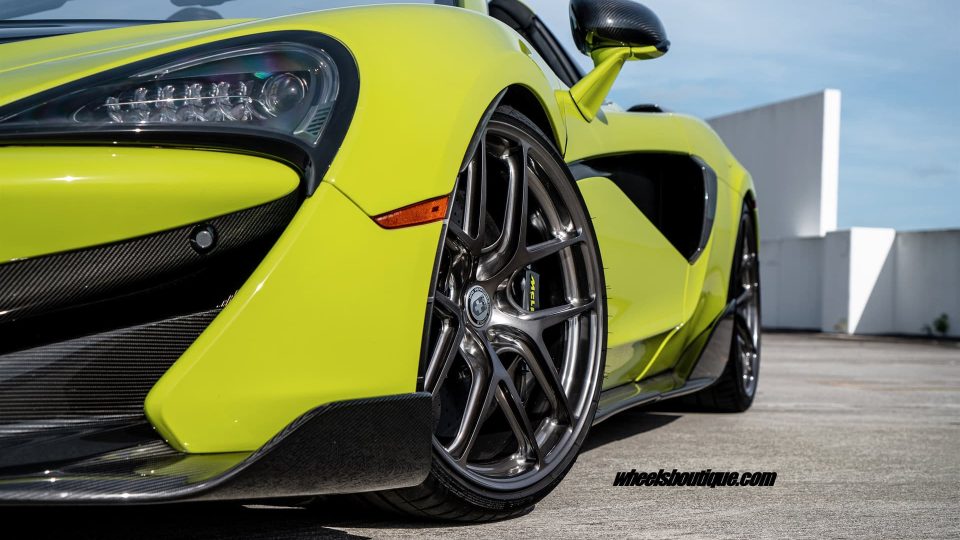 MCLAREN 600LT SPIDER ON HRE R101 LIGHTWEIGHT