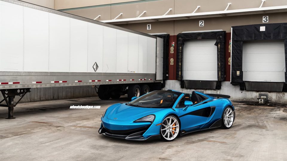 HRE P104SC | McLaren 600LT MSO Ludus Blue Spider