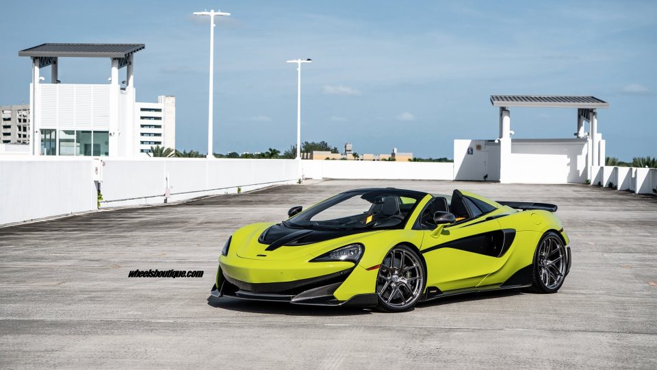 MCLAREN 600LT SPIDER ON HRE R101 LIGHTWEIGHT