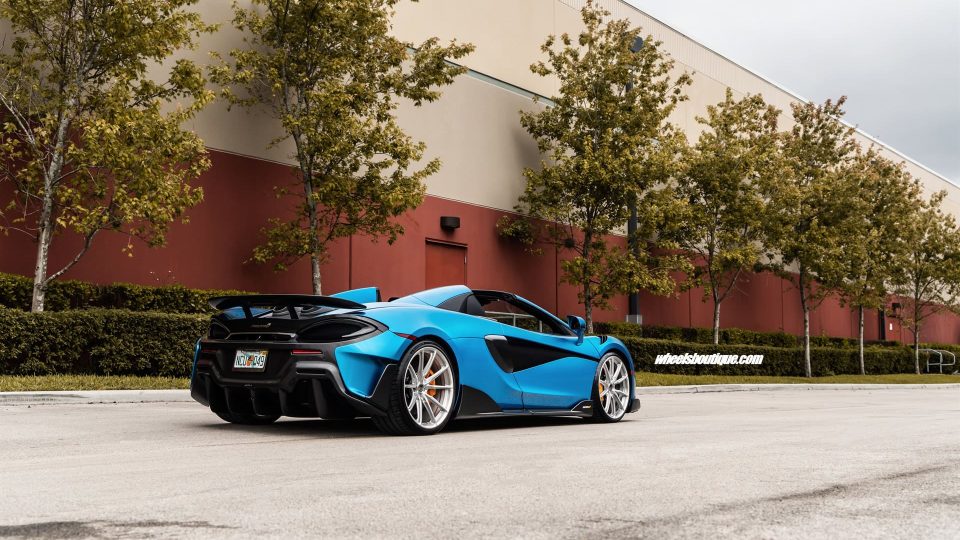 HRE P104SC | McLaren 600LT MSO Ludus Blue Spider