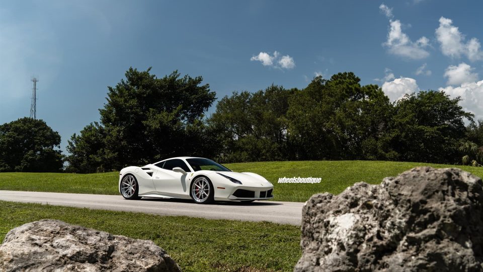 Ferrari 488 | Bianco Avus | on ANRKY AN38 | Brushed Clear