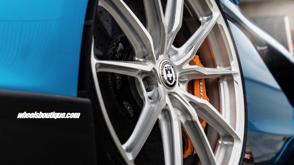 HRE P104SC | McLaren 600LT MSO Ludus Blue Spider