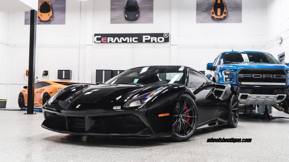 Ferrari 488 Spider | Nero | HRE P104SC | Satin Black