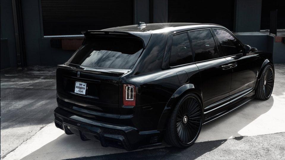 Urban Auto Kit /1886 wheels | Rolls Royce Cullinan