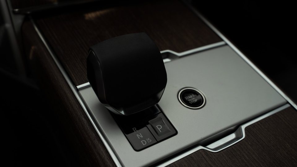 Range Rover | Santorini Black | on Forgiato Trimestre-M | Gloss Black