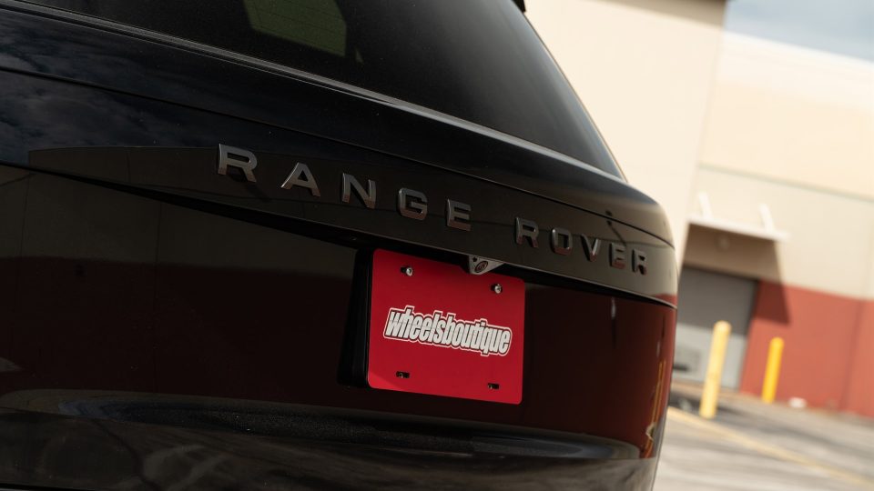 Range Rover | Santorini Black | on Forgiato Trimestre-M | Gloss Black