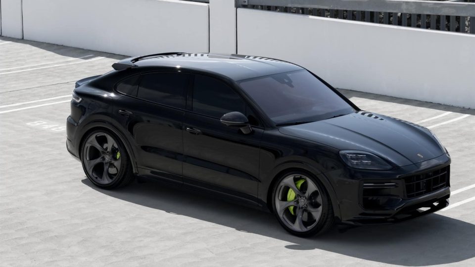 Porsche Cayenne on HRE 522M