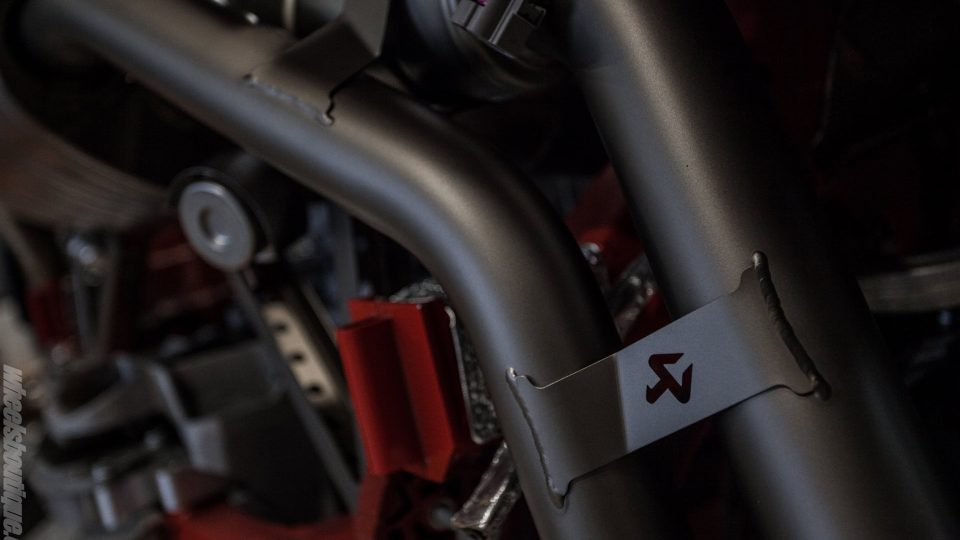 Akrapovic Exhaust Install – Audi R8 V10 (2017)