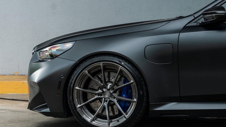 BMW G90 M5 – AN22 SeriesTWO