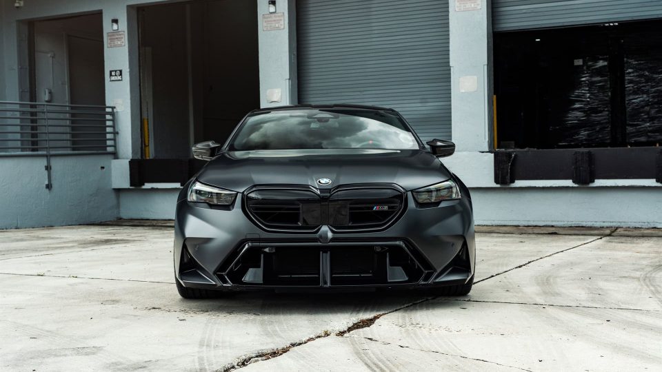 BMW G90 M5 – AN22 SeriesTWO