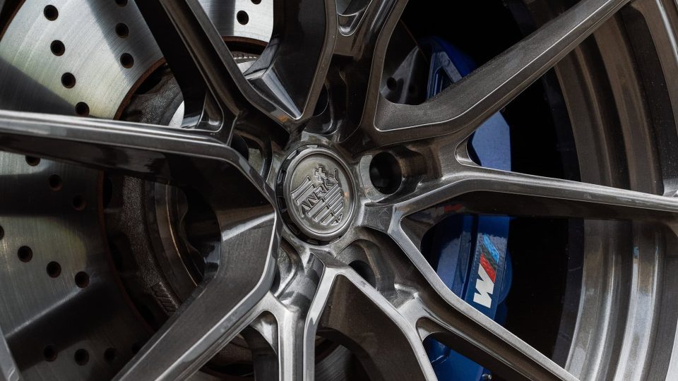 BMW G90 M5 – AN22 SeriesTWO