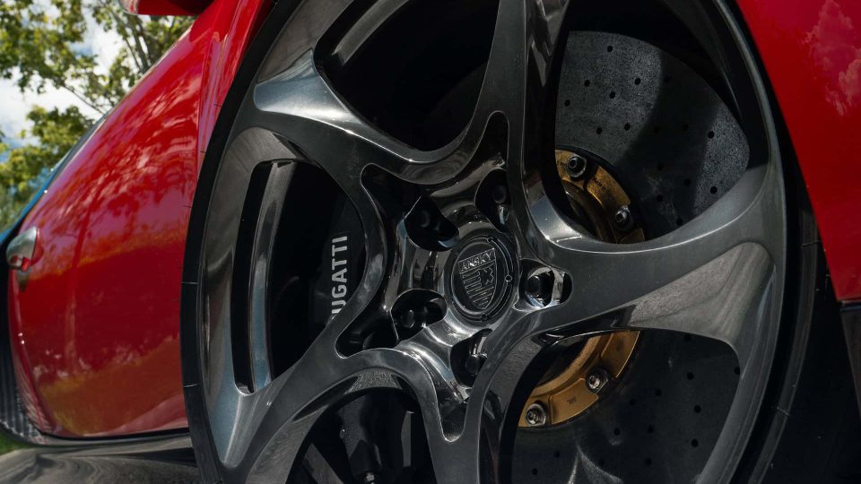 Bugatti Veyron | on ANRKY XR-105 | Mirror Polished Smoked