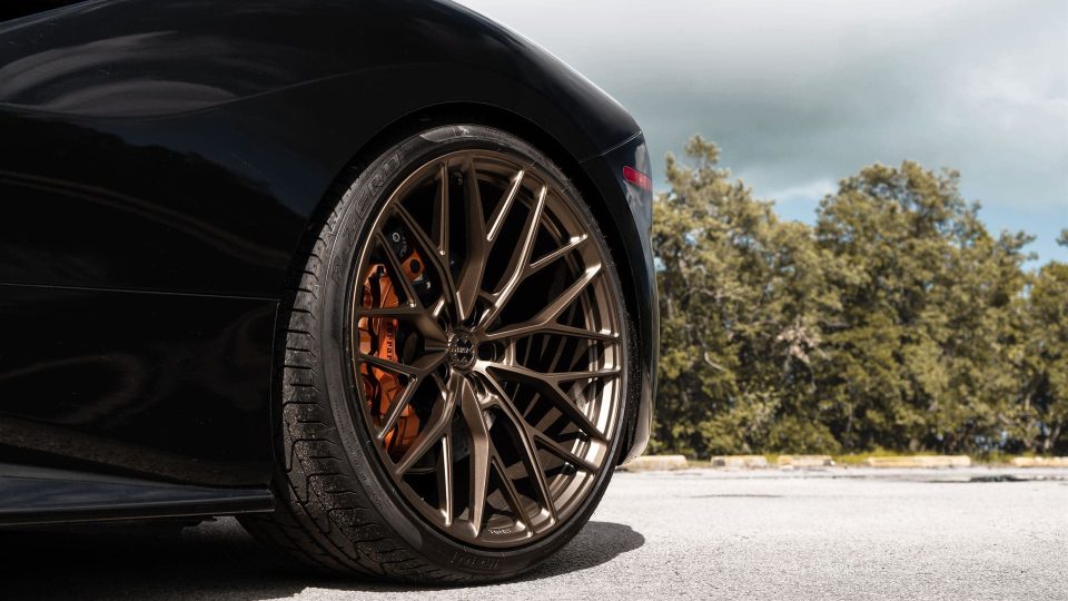 Ferrari 488 Spider | Nero | on ANRKY AN10 | Satin Bronze