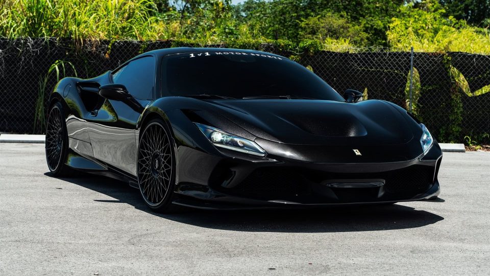 Ferrari F8 Tributo – RETROSeries RS7.3