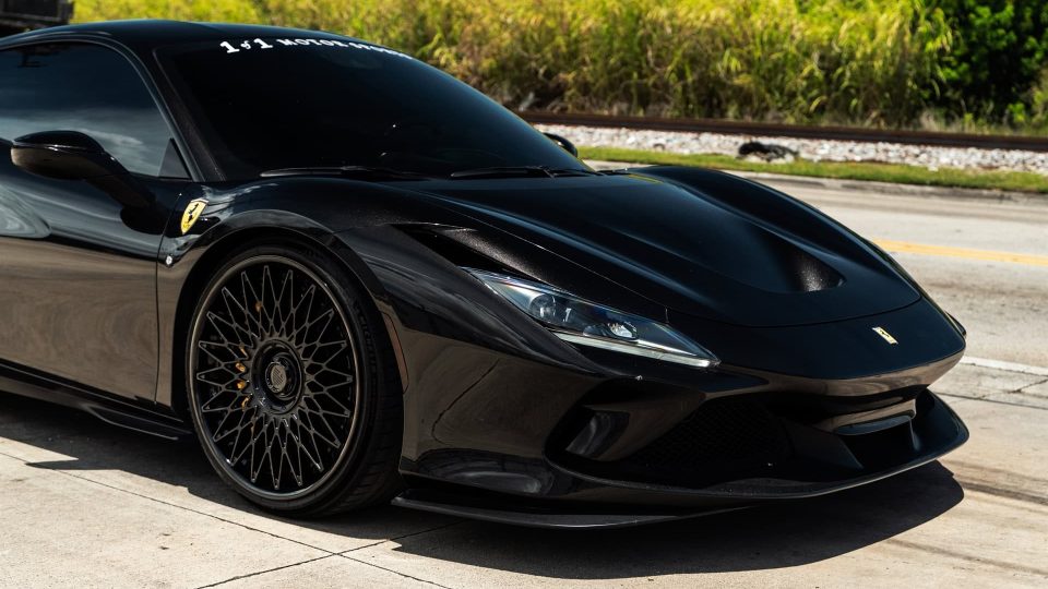Ferrari F8 Tributo – RETROSeries RS7.3