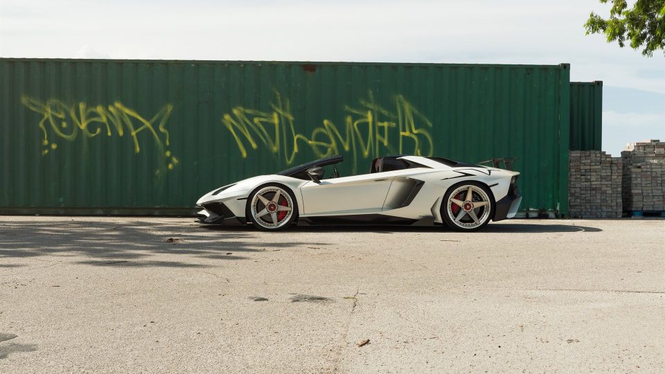 Lamborghini Aventador SV Roadster – RETROSeries RS5.3