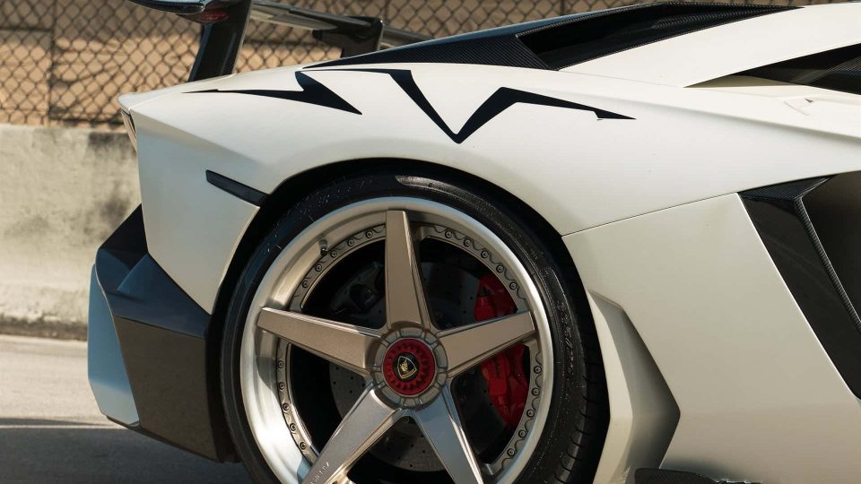 Lamborghini Aventador SV Roadster – RETROSeries RS5.3