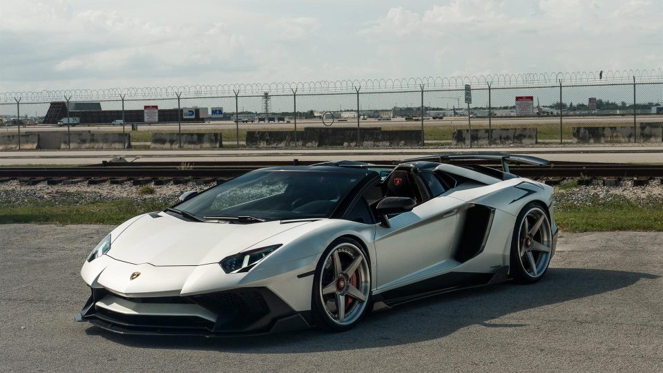 Lamborghini Aventador SV Roadster – RETROSeries RS5.3