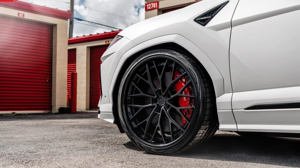 Lamborghini Urus – AN30 SeriesTHREE