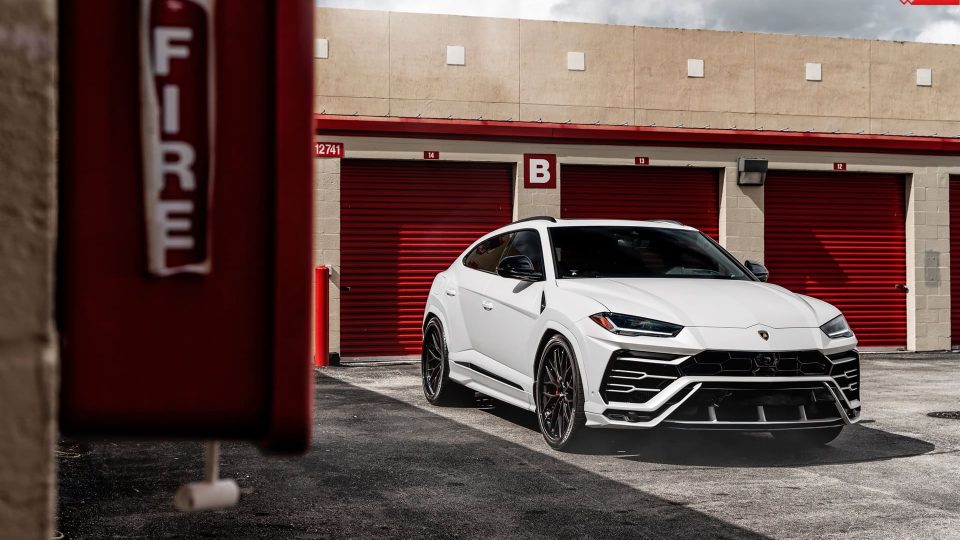 Lamborghini Urus – AN30 SeriesTHREE