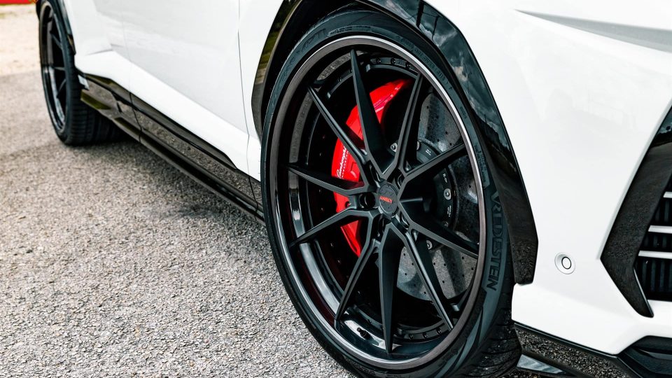 Lamborghini Urus – AN32 SeriesTHREE