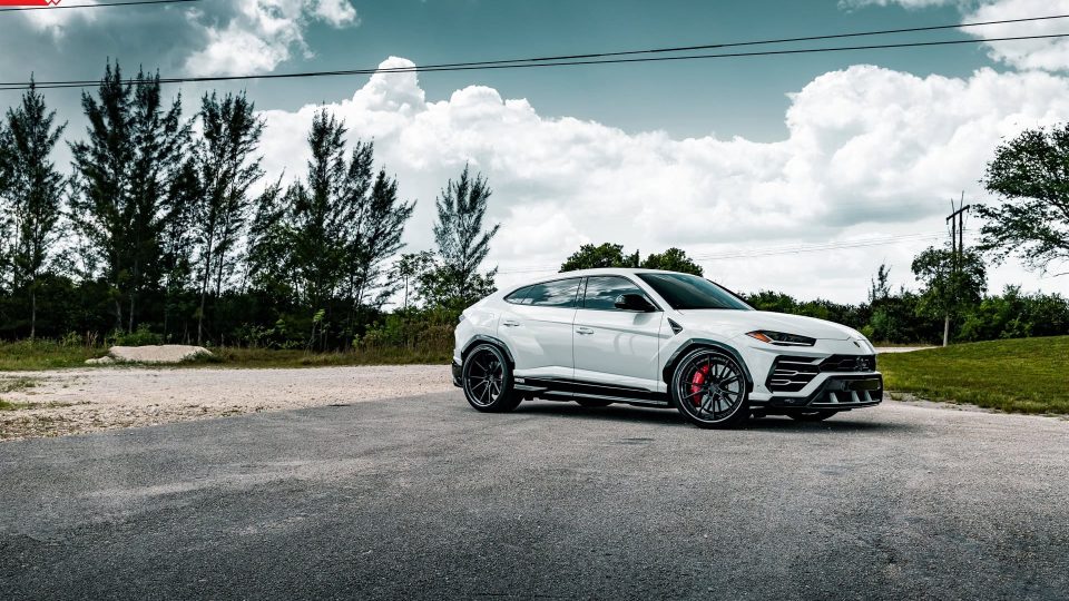 Lamborghini Urus – AN32 SeriesTHREE