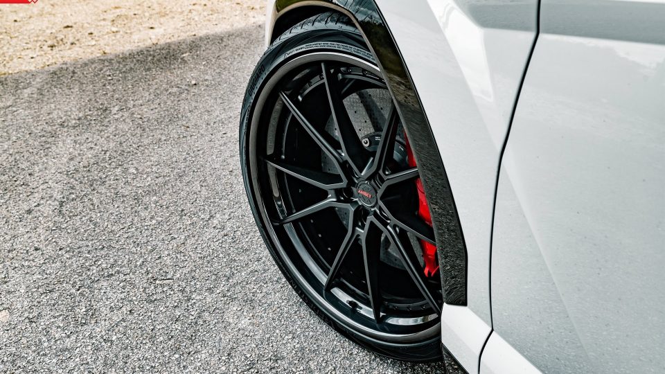 Lamborghini Urus – AN32 SeriesTHREE