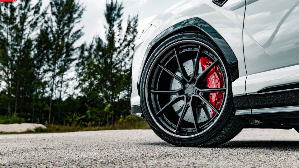 Lamborghini Urus – AN32 SeriesTHREE
