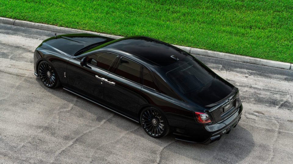 Urban Automotive Rolls-Royce Ghost | on ANRKY RF-182  | Gloss Black