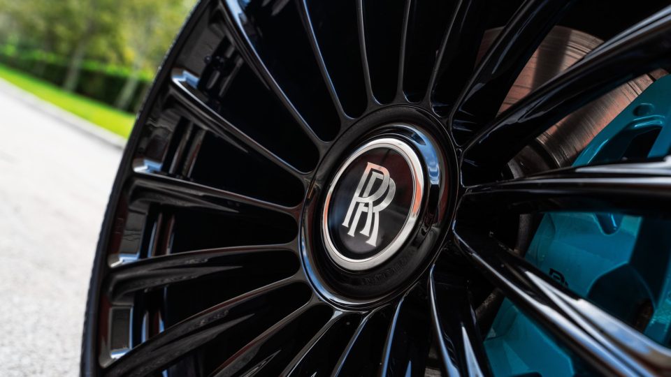 Urban Automotive Rolls-Royce Ghost | on ANRKY RF-182  | Gloss Black