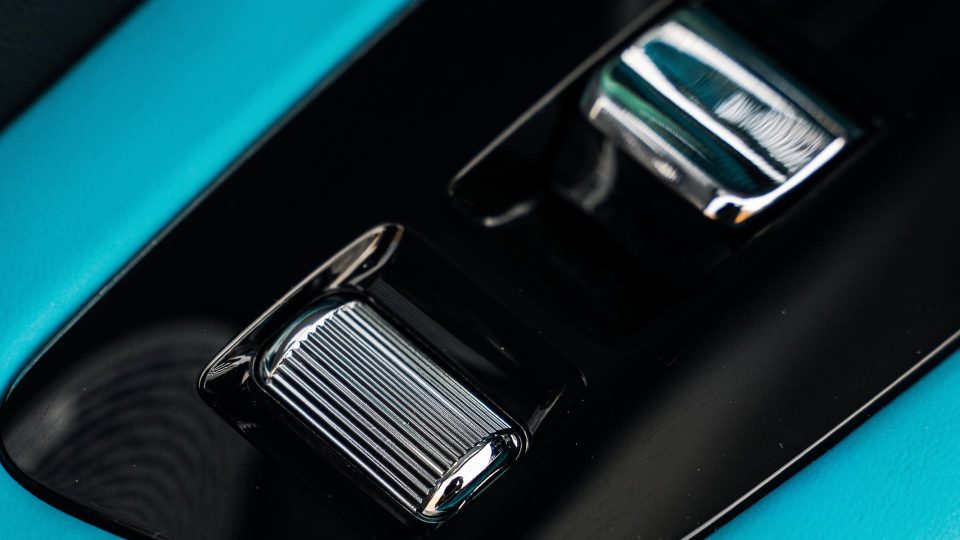 Urban Automotive Rolls-Royce Ghost | on ANRKY RF-182  | Gloss Black