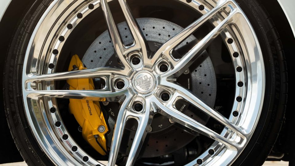 Porsche 992 Turbo – AN27 SeriesTWO