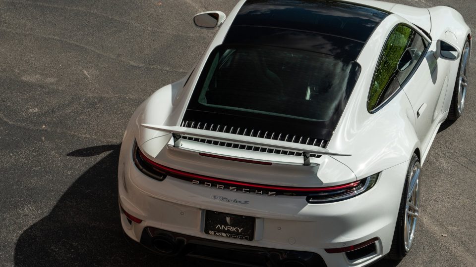 Porsche 992 Turbo – AN27 SeriesTWO