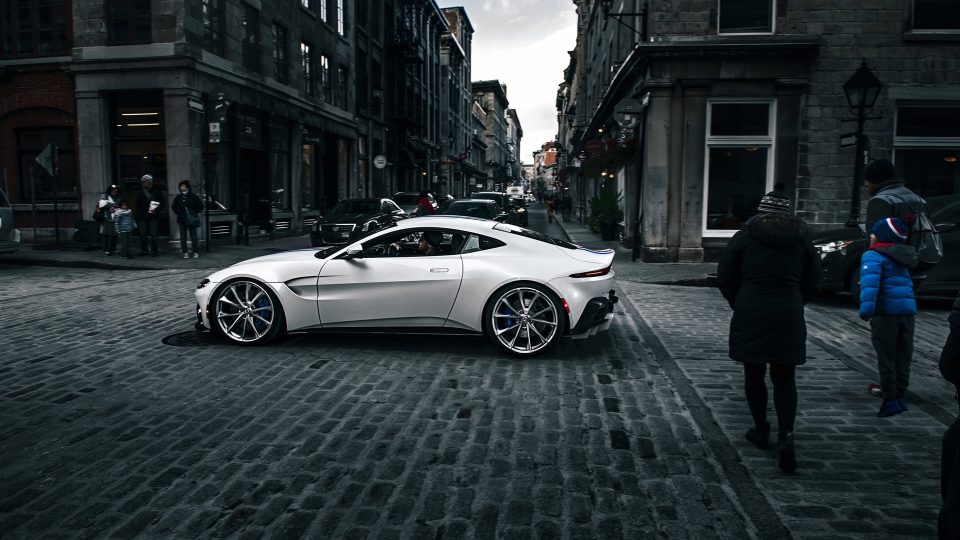 HRE Wheels P204 | Aston Martin Vantage