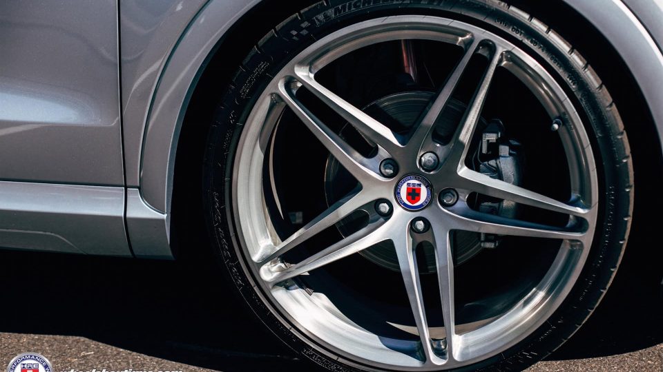 HRE P107 | Audi Q3