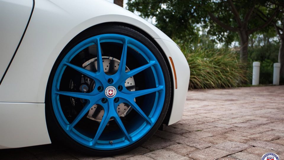 HRE P101 | BMW i8 White Carbon