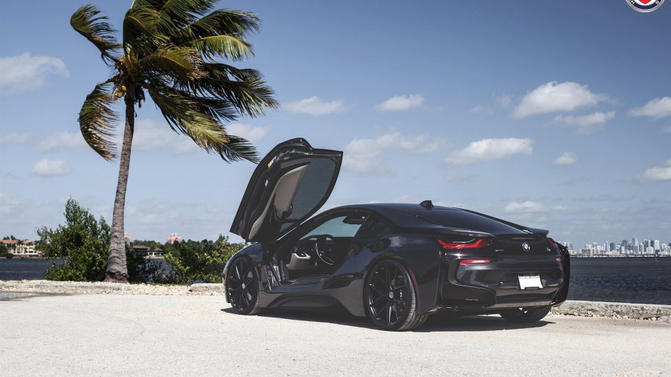 HRE P101 – Black Out | BMW i8