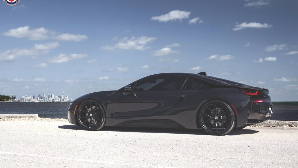 HRE P101 – Black Out | BMW i8