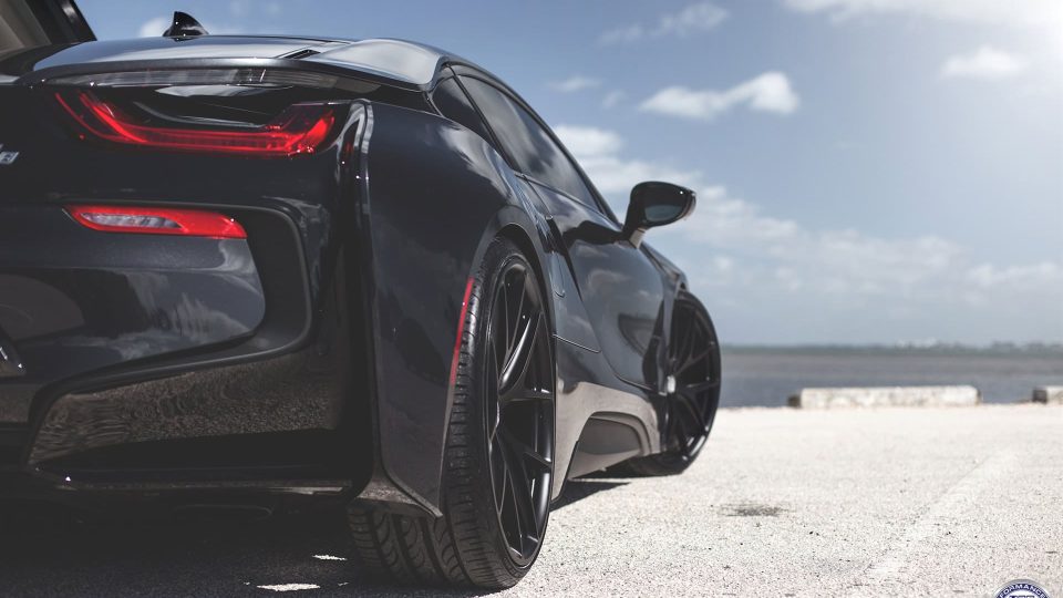 HRE P101 – Black Out | BMW i8