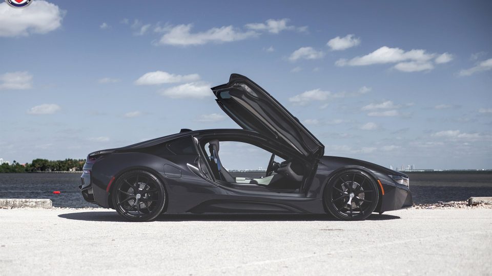 HRE P101 – Black Out | BMW i8