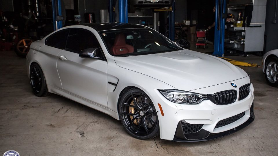 HRE R101+Akrapovic | BMW M4