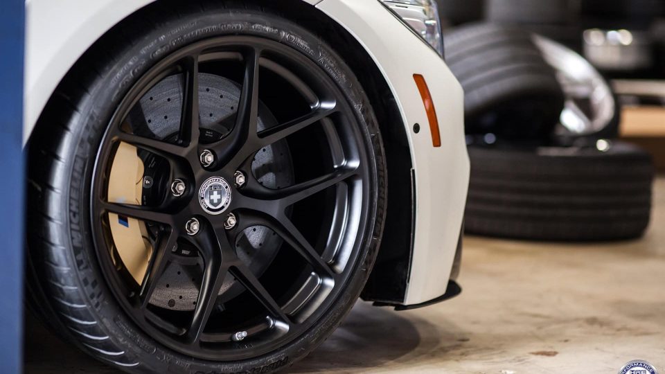 HRE R101+Akrapovic | BMW M4