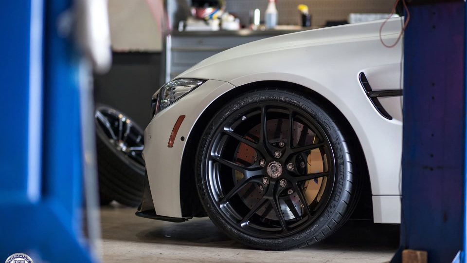 HRE R101+Akrapovic | BMW M4