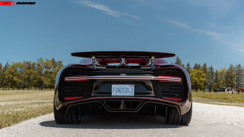 Bugatti Chiron | on ANRKY AN11 | Two-tone: Brushed Face with Polished Clear Windows